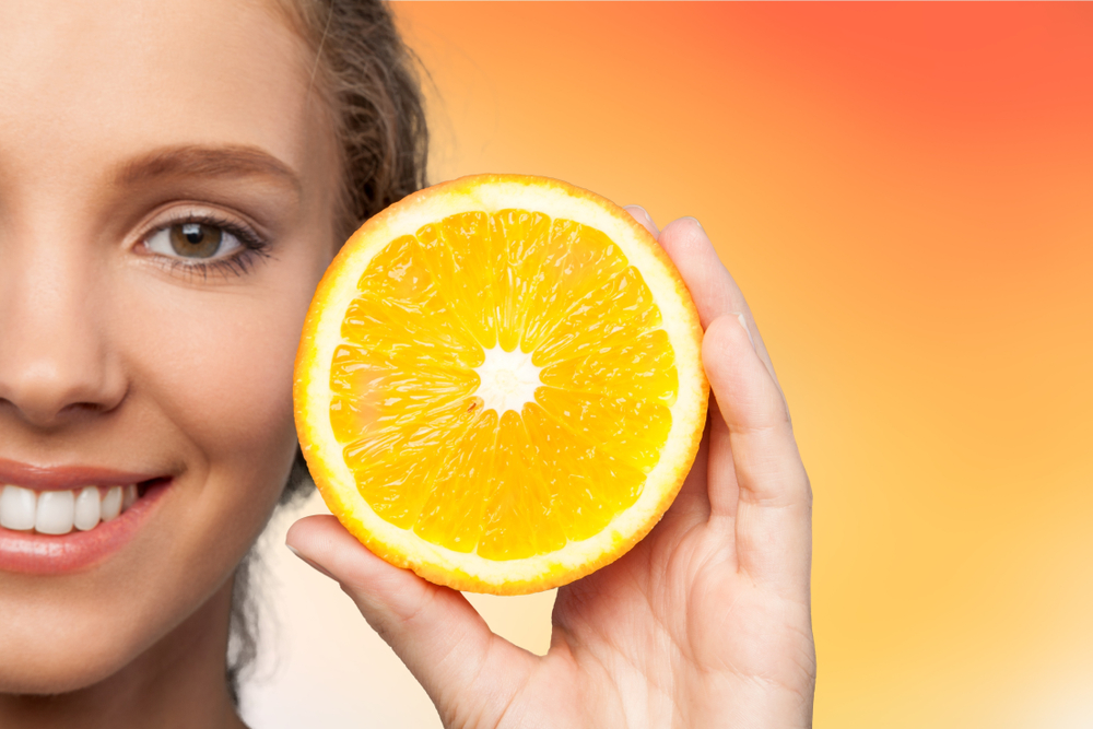 Може ли да ядете портокали, докато кърмите