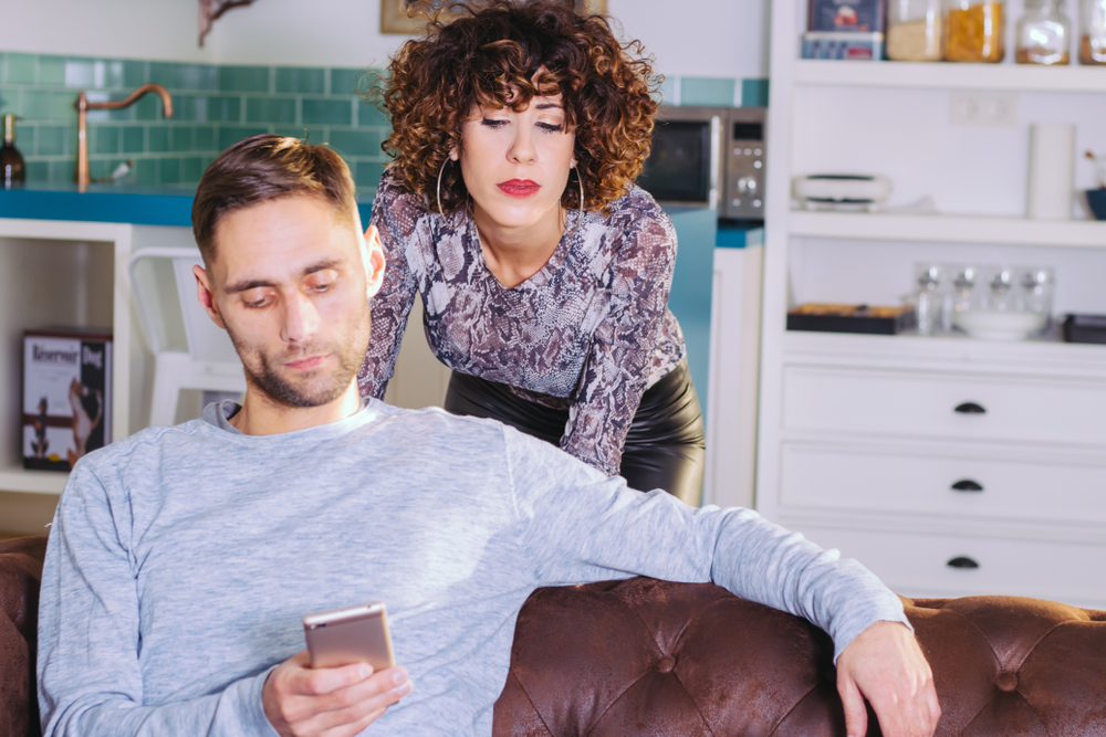 Мъжът губи интерес към жената, която прави тази грешка