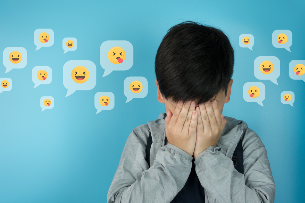 Негативната страна на социалните мрежи за децата