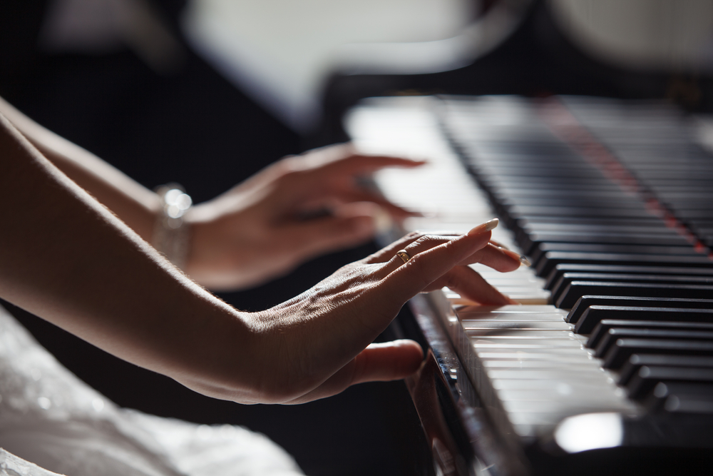 Свиренето на пиано има положително въздействие върху мозъка и подобрява настроението