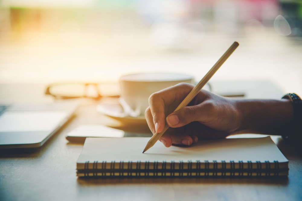 Писането на ръка: Най-добрият начин децата да се научат да четат