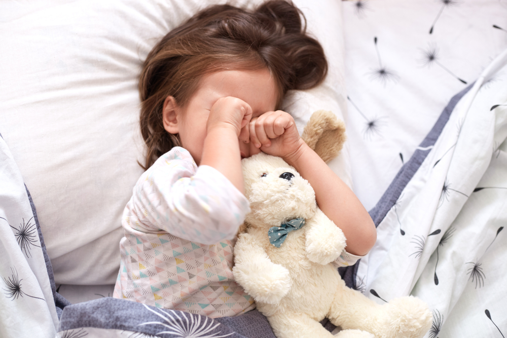Как правилно да реагирате, ако детето заспива трудно 