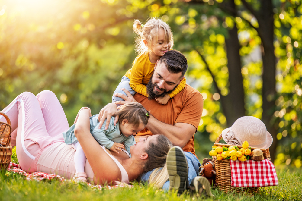 Риби (31 март – 6 април): Приятни емоции със семейството