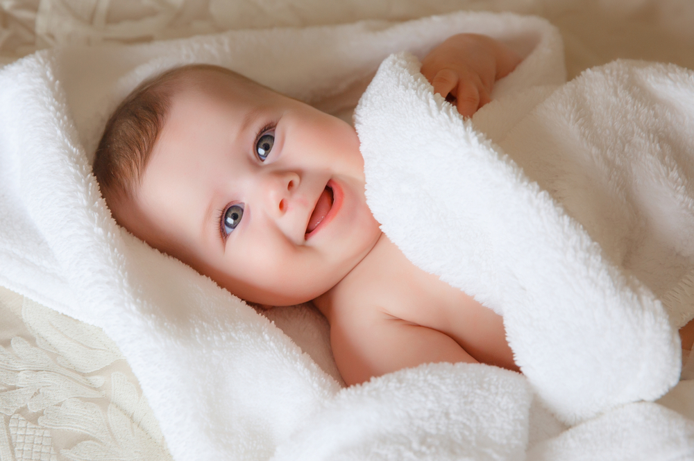 Как да изкъпете новороденото бебе по-лесно 