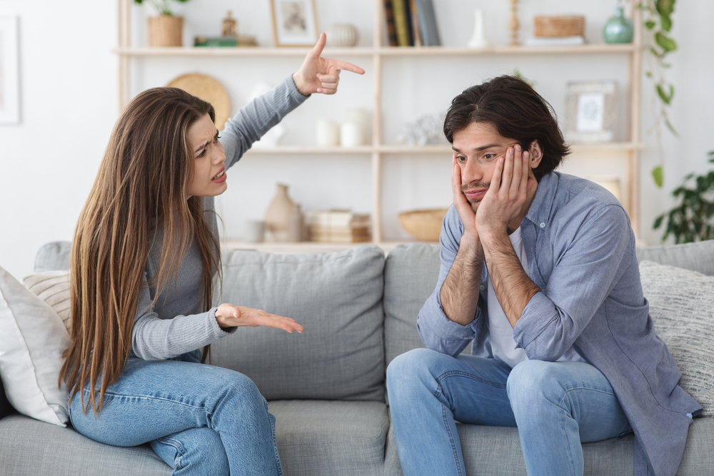 5 вербални агресии от страна на партньора, които може би не възприемате като такива 