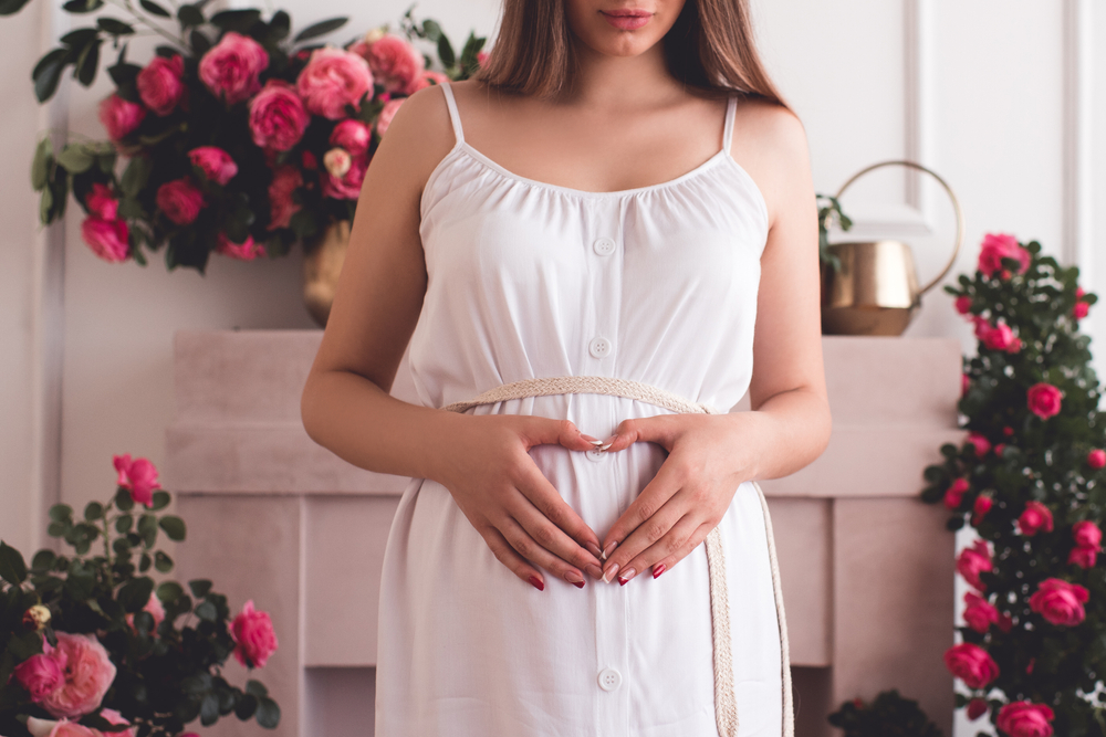 Най-подходящите дрехи за началото на бременността 