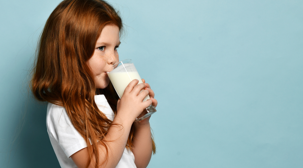 7 неща, които родителите трябва да знаят за алтернативите на обикновеното мляко