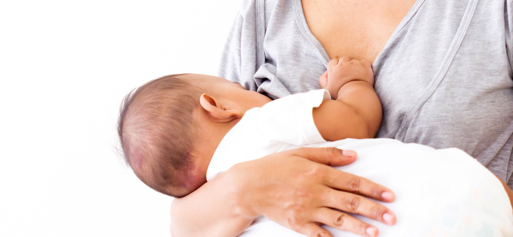 Кърменето е най-добрият източник на храна за бебетата 