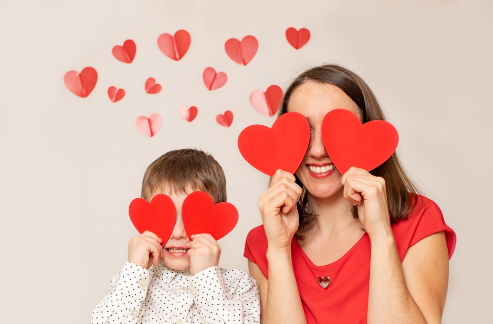 5 идеи за Свети Валентин, които да направите заедно с децата