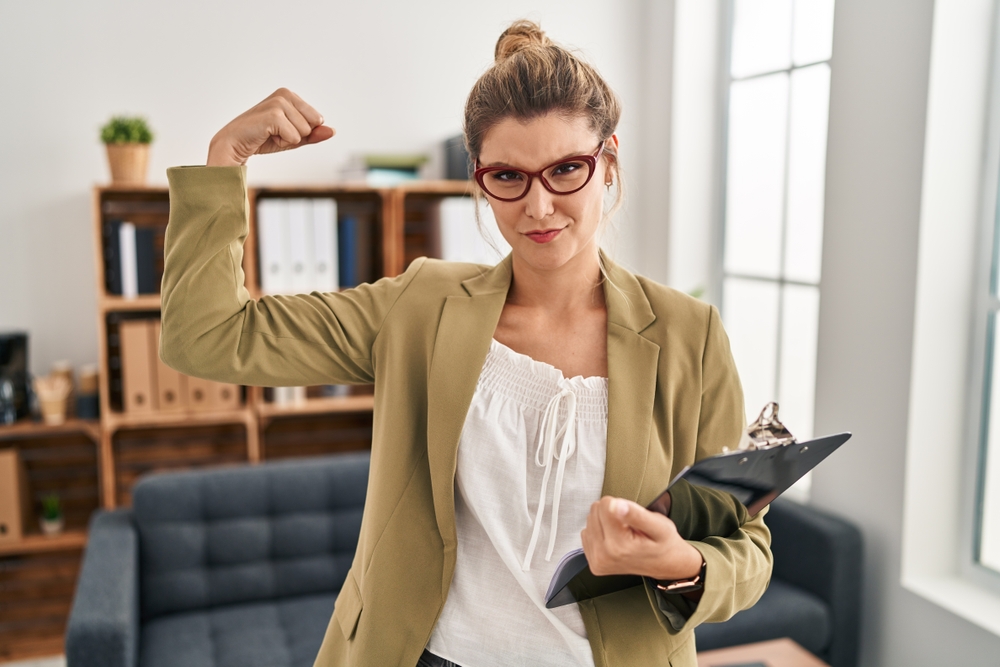 8 признака, че сте толкова силна личност, че отблъсквате околните