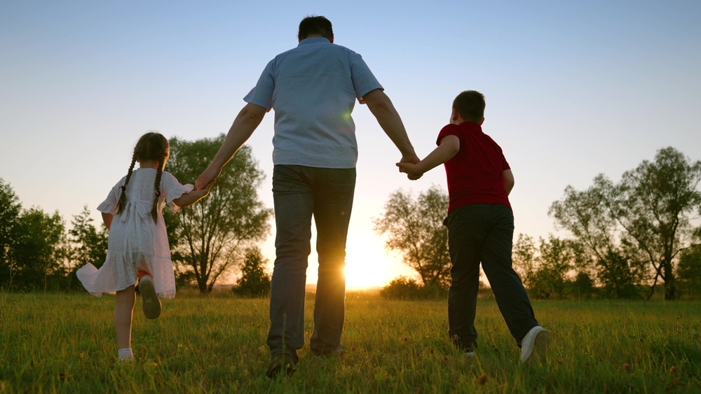 Предупреждението, че не бива да даваме прекалено много на децата си
