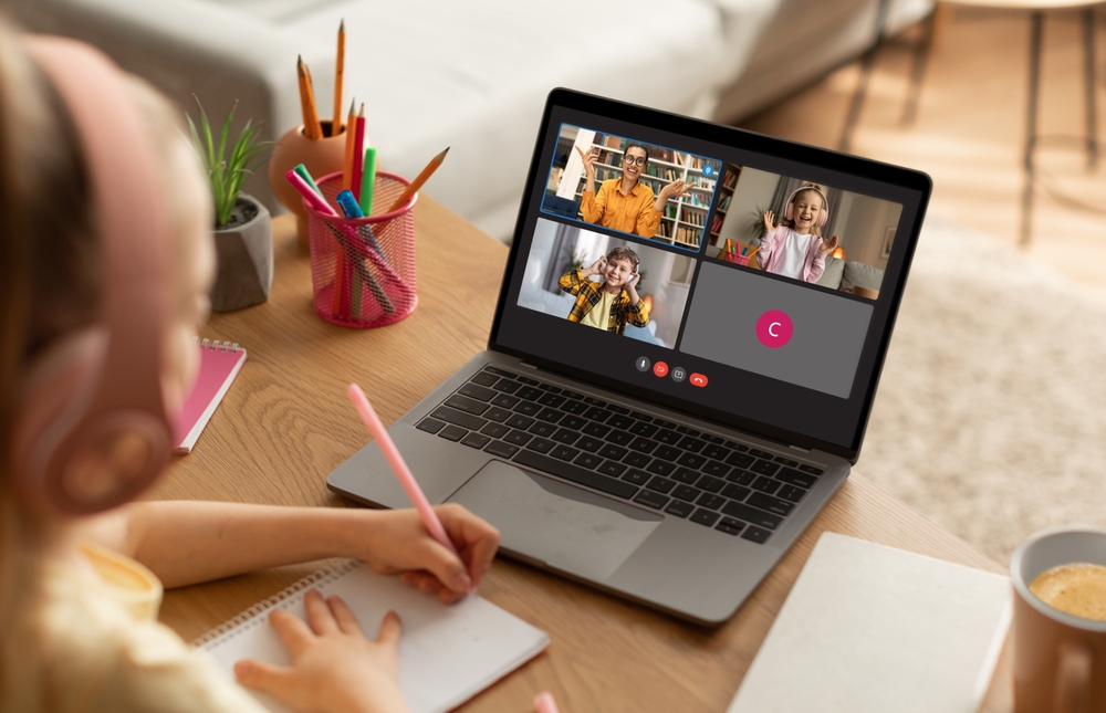 Детето иска да стане блогър 