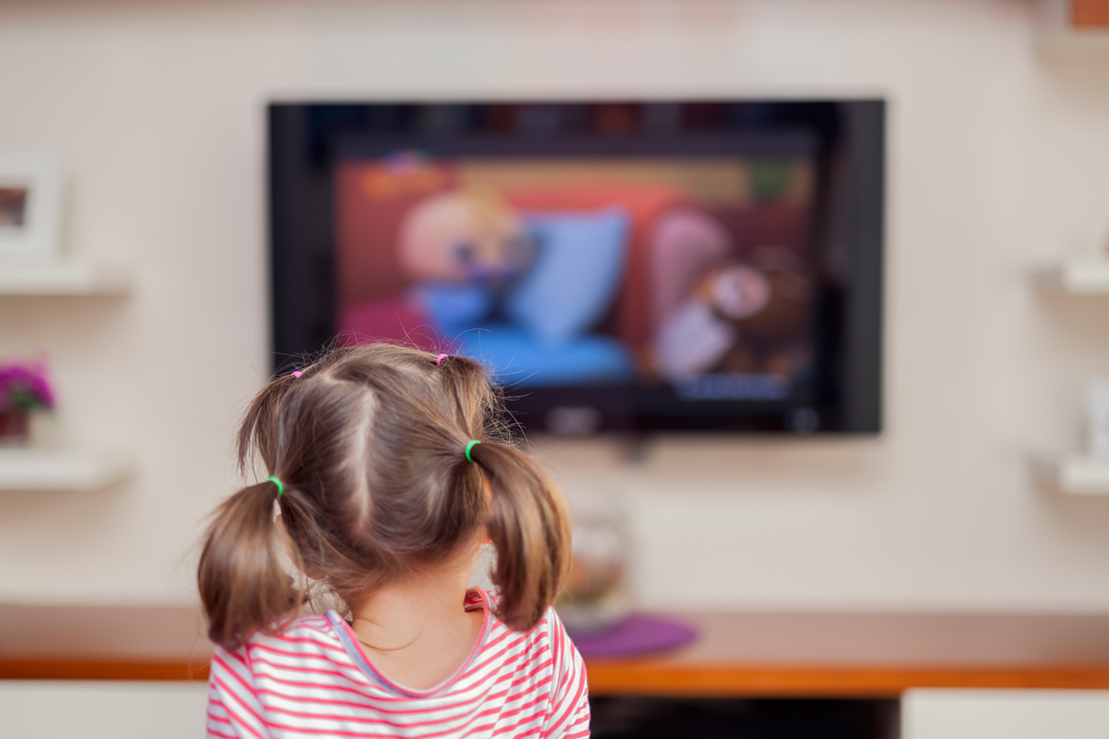 Телевизията намалява творческите наклонности на децата