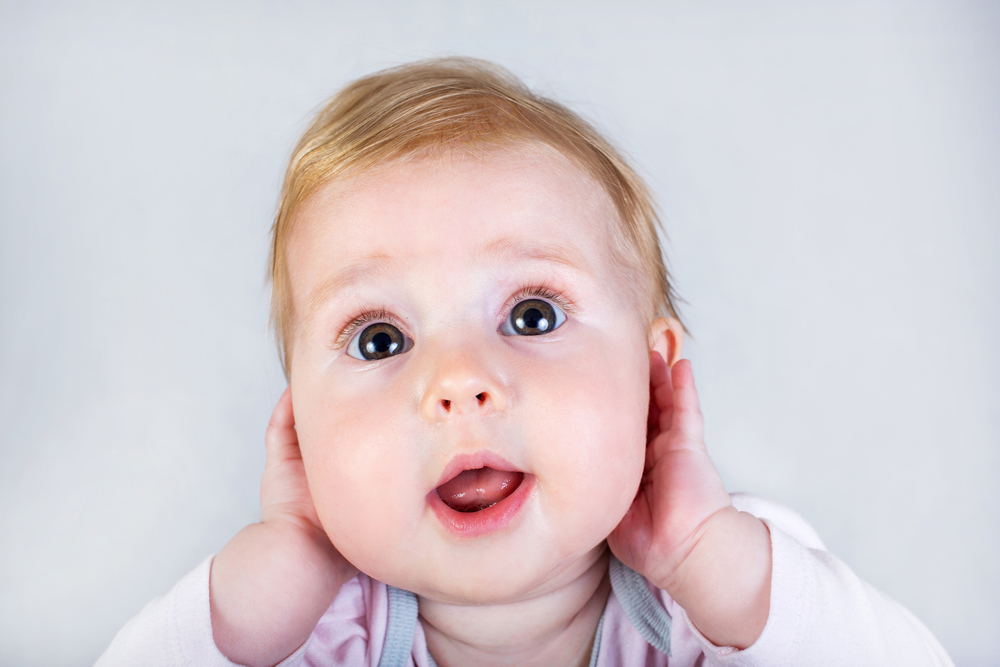 Как да отключим говора на бебето