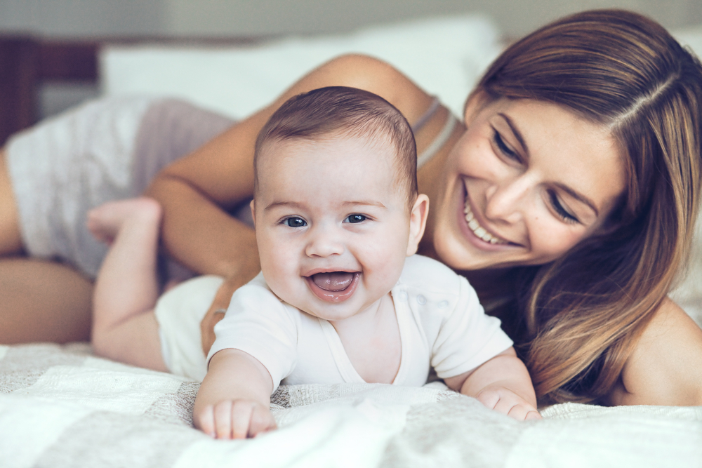 Вашето бебе на 5 месеца: Започва времето на големите постижения 
