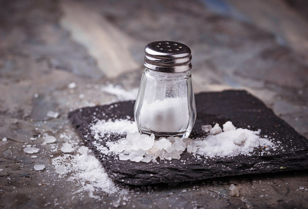 Защо солта е толкова вредна за сърцето
