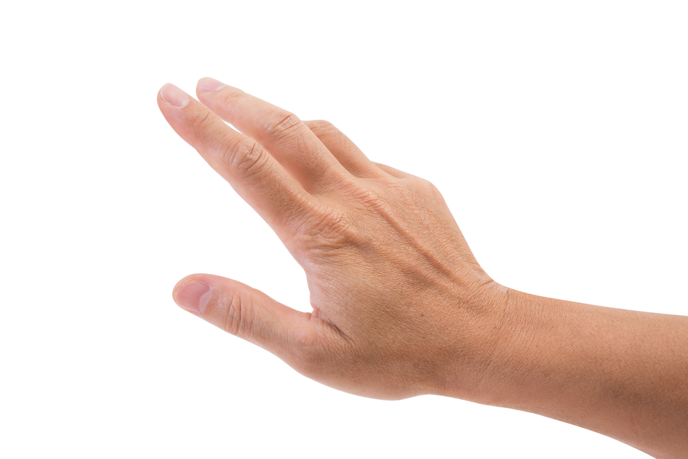 Сравнете дължината на показалеца и средния си пръст и разберете дали сте склонни към изневяра 