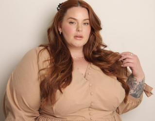 Тес Холидей  се лекува от  анорексия 