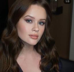 Дъщерята на Рийз Уидърспун направи дебют в киното  