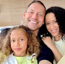 Орлин Павлов се мъчи с математика за първи клас  