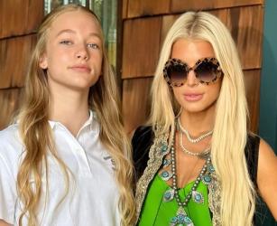 Джесика Симпсън получи с трогателно писмо от дъщеря си  