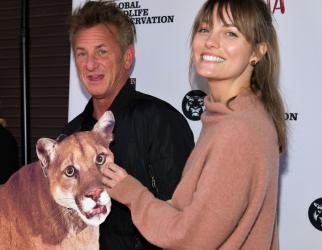 Шон Пен с любимата си на благотворителна вечер в зоопарка  