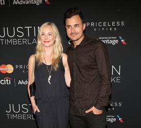 Звездата от „Дневниците на вампира“ Кандис Акола гушна второ бебе  