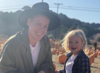 Пинк: Нощи наред се молех за сина си 