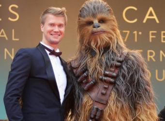 Актьорът играл Чубака в „Междузвездни войни“ кръсти дъщеря си на своя герой  