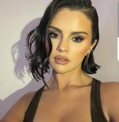 Селена Гомес с първи отзиви за семейния живот 