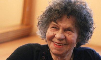 Стоянка Мутафова със спектакъл в болница „Надежда“ 