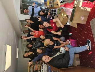 Повече книги за деца и младежи, растящи без родителска грижа 