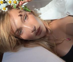 Бела Хадид открито за лаймската болест 