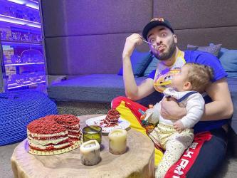  Първата дума на дъщерята на Криско: „Тата!“ 