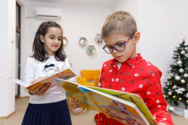 Когато искате детето ви да проговори английски бързо и правилно, Melly Jolly обещава резултати 