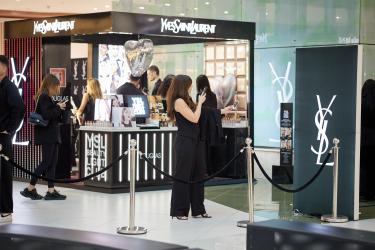 Откриха beauty corner в мол Парадайс  