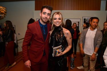 Бременната Кристина Пери със стилна фотосесия 