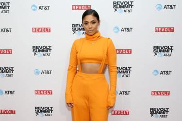 Бременната Аби Де Ла Роса говори откровено за връзката си с Ник Кенън 