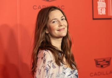 Дрю Баримор сподели мил момент с Парис Хилтън 