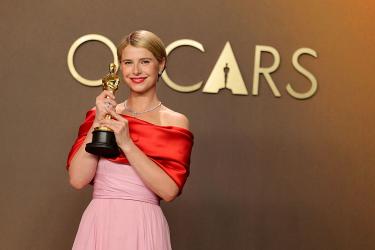 Джеси Бъкли разказа за първото зъбче на дъщеря си 