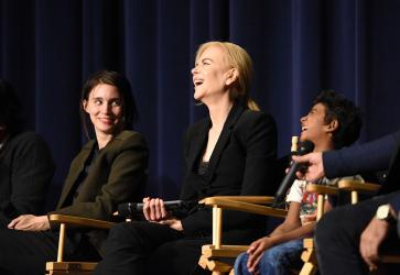 Усмивките на Никол Кидман и малкия чаровник Съни Павар 