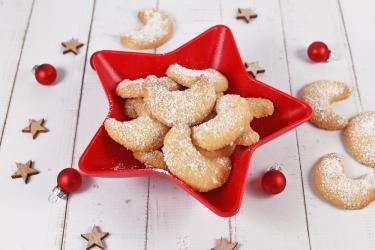 Готвим заедно и вкусно: Ванилови кравайчета 