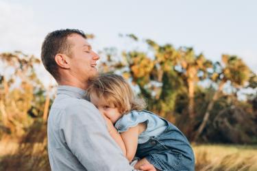 Как таткото кове характера на момчето  