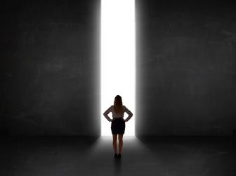 3 емоционални техники, които ще ви помогнат да забравите бившия 