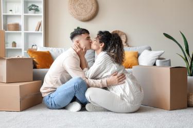 5 неща, които подлудяват мъжа при целуване 