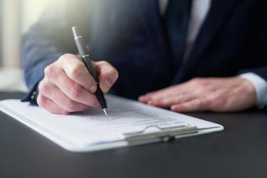 Лъв (26 януари – 1 февруари): Не подписвайте договори 