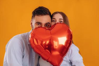 Когато любовта  става оръжие за манипулация  