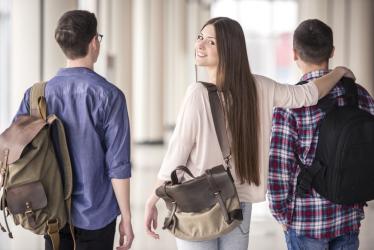 Помощ, малкото ми момиченце излиза (Част 1) 