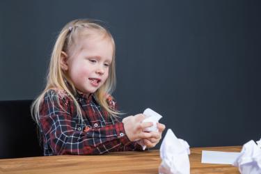 Детето пита: Защо хартията се къса 