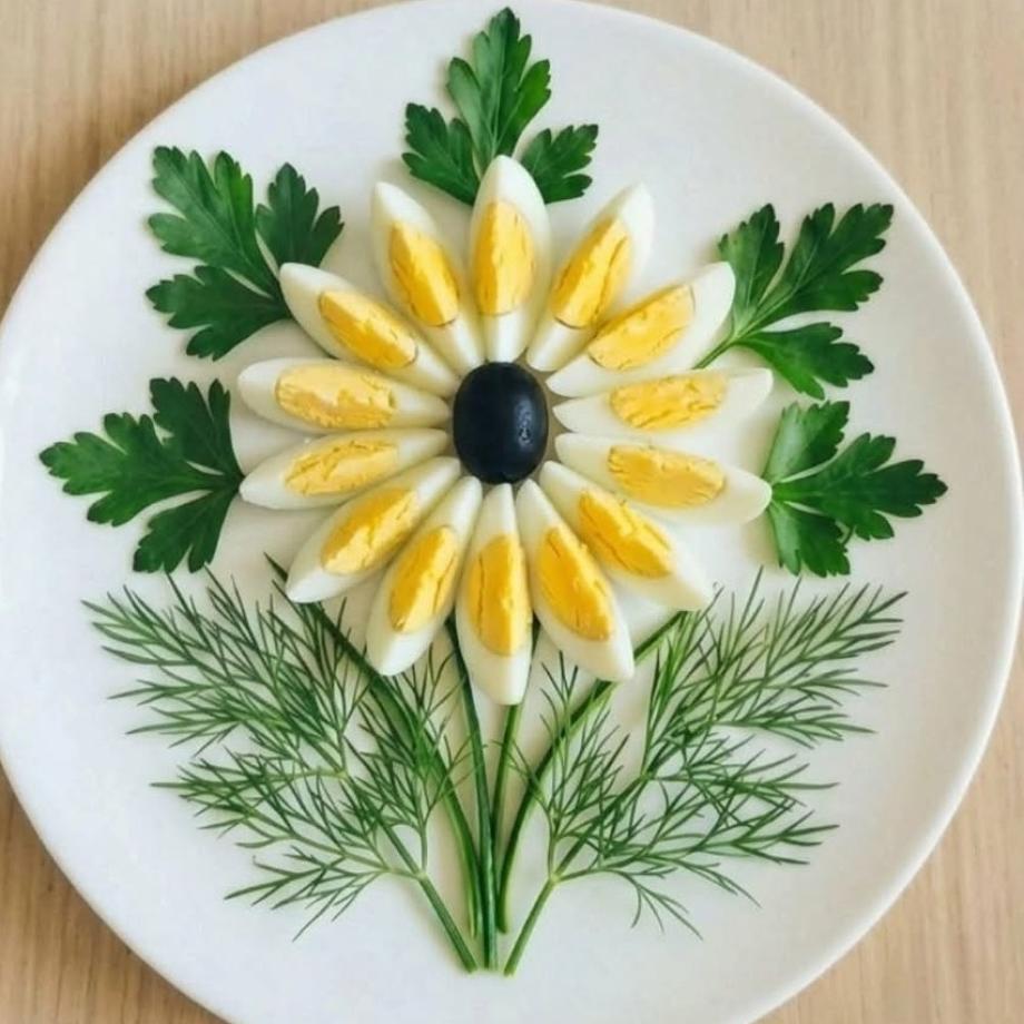 Майсторска украса за празничната трапеза 